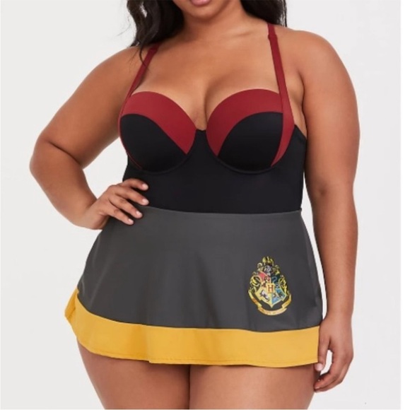 Torrid Harry Potter Fangirl Hogwarts Crest One-Piece Swim Dress Underwire 1X NWT - Picture 5 of 15